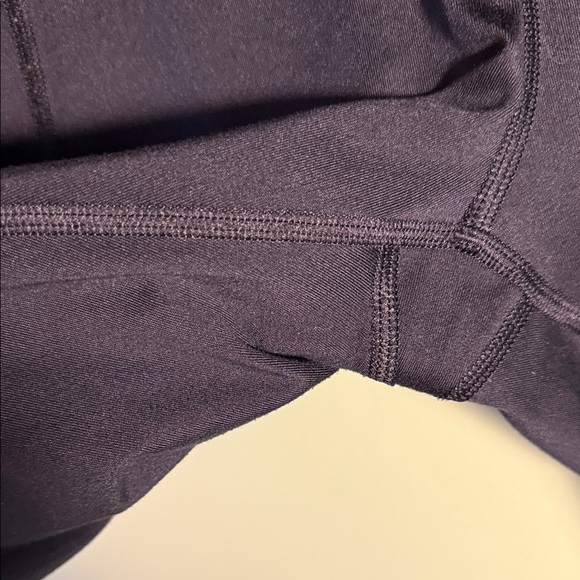 Victoria's Secret Black Leggings 8 - Picture 4 of 7